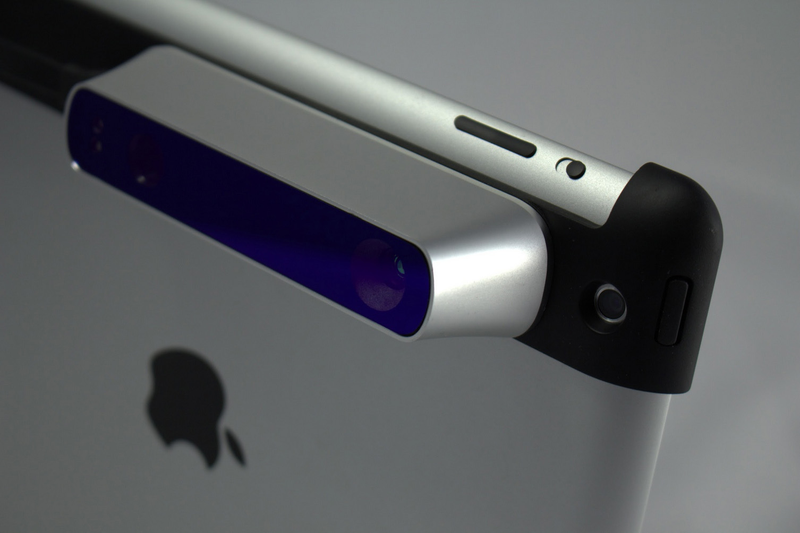 Illustration for article titled This Tiny Mobile 3D Scanner Snaps Right Onto Your iPad